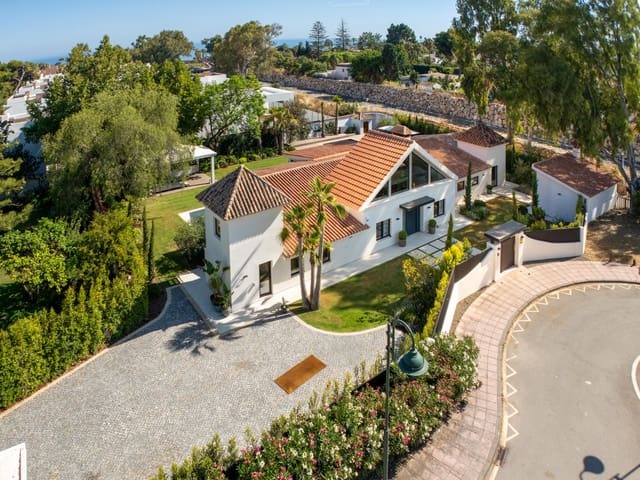 5 soverom Villa til salgs i Puerto Banus, Marbella med svømmebasseng garasje - € 5 750 000 (Ref: 10060925)