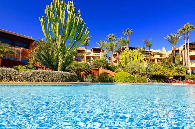 2 quarto Apartamento para venda em Golden Mile, Marbella com piscina garagem - 1 200 000 € (Ref: 10062922)