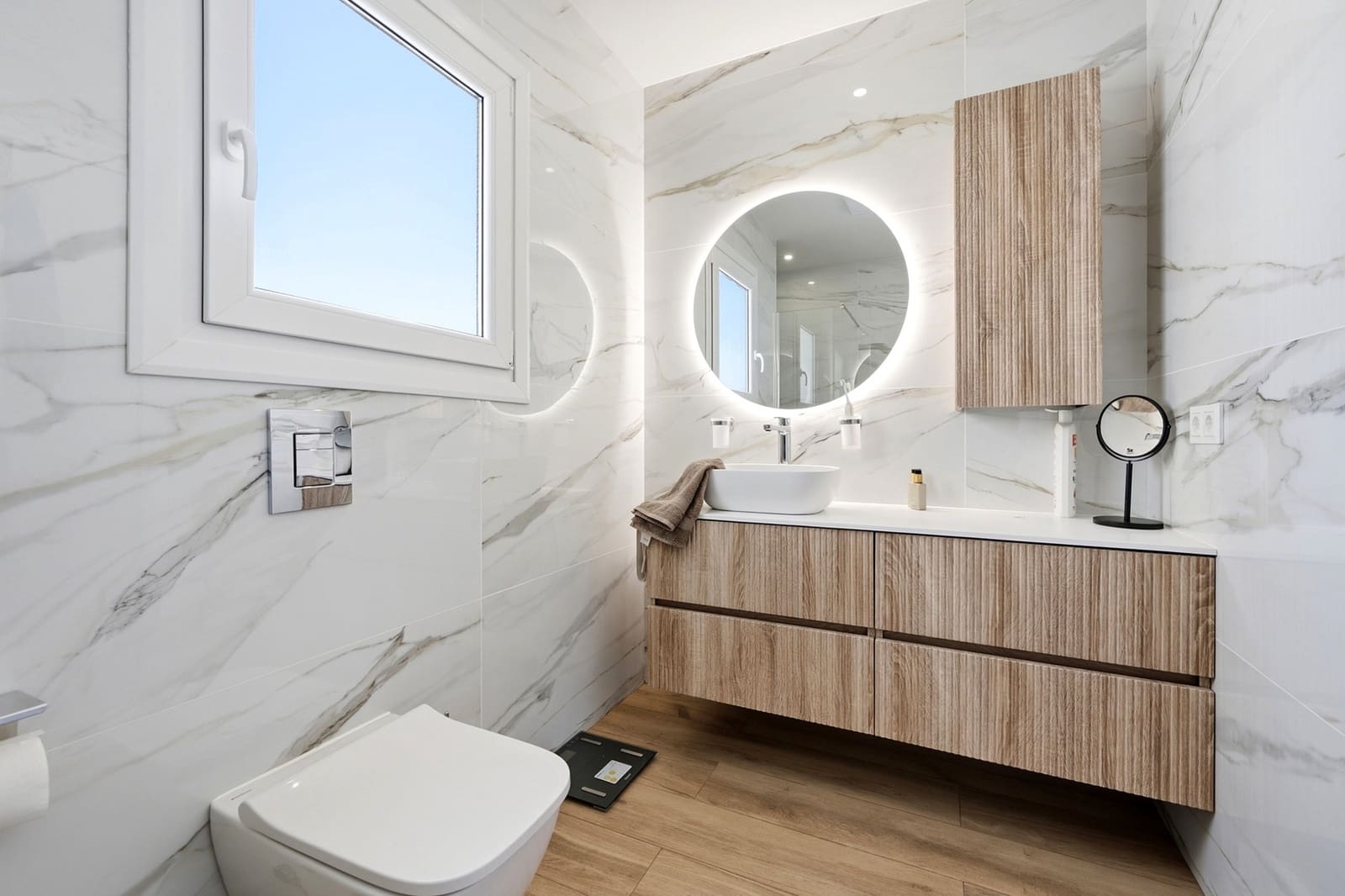 Chalet de 4 habitaciones en Mijas Costa en venta con piscina garaje - 985.000 € (Ref: 10085423)