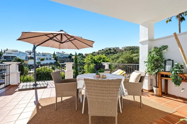 Chalet de 4 habitaciones en Mijas Costa, Mijas en venta con piscina garaje - 985.000 € (Ref: 10085423)