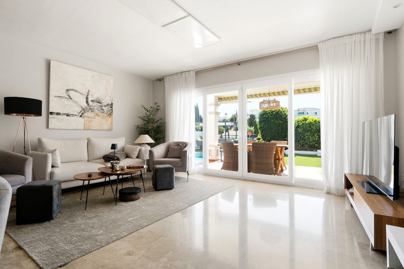Chalet de 4 habitaciones en Mijas Costa en venta con piscina garaje - 985.000 € (Ref: 10085423)