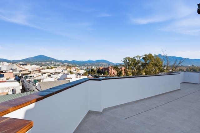 3 quarto Penthouse para venda em San Pedro de Alcantara, Marbella com garagem - 790 000 € (Ref: 10148080)