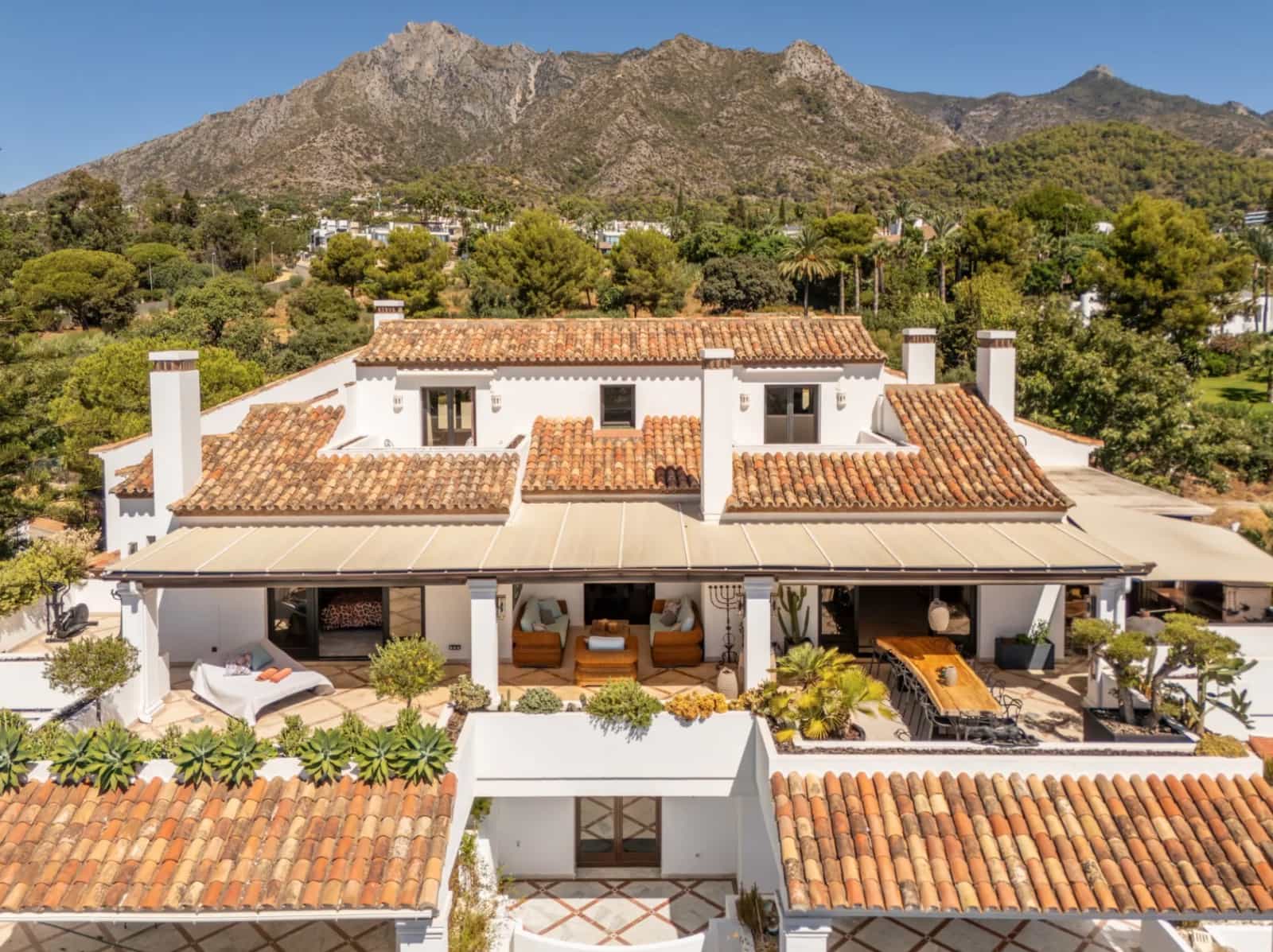 4 quarto Penthouse para venda em Marbella com piscina - 3 695 000 € (Ref: 9244312)