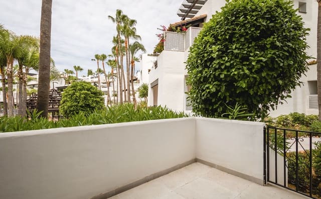 3 Zimmer Apartment zu verkaufen in Marbella mit Pool Garage - 3.850.000 € (Ref: 9244319)