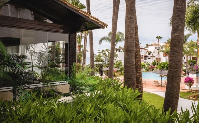 3 Zimmer Apartment zu verkaufen in Marbella mit Pool Garage - 3.850.000 € (Ref: 9244319)