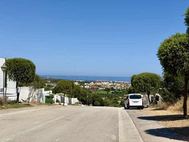 Terrain à Bâtir à vendre à Sotogrande, San Roque - 1 000 000 € (Ref: 9244322)