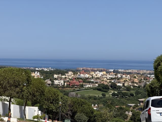 Terrain à Bâtir à vendre à Sotogrande, San Roque - 1 000 000 € (Ref: 9244322)