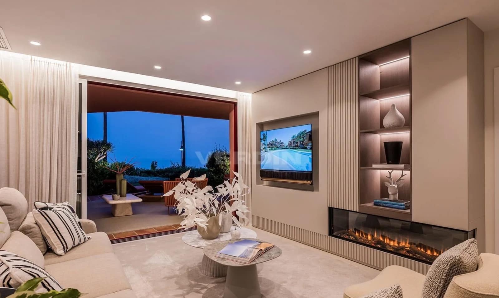 3 Zimmer Apartment zu verkaufen in Estepona mit Pool Garage - 2.350.000 € (Ref: 9244323)