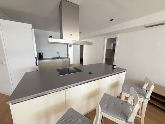 2 Zimmer Apartment zu verkaufen in Marbella - 595.000 € (Ref: 9244324)