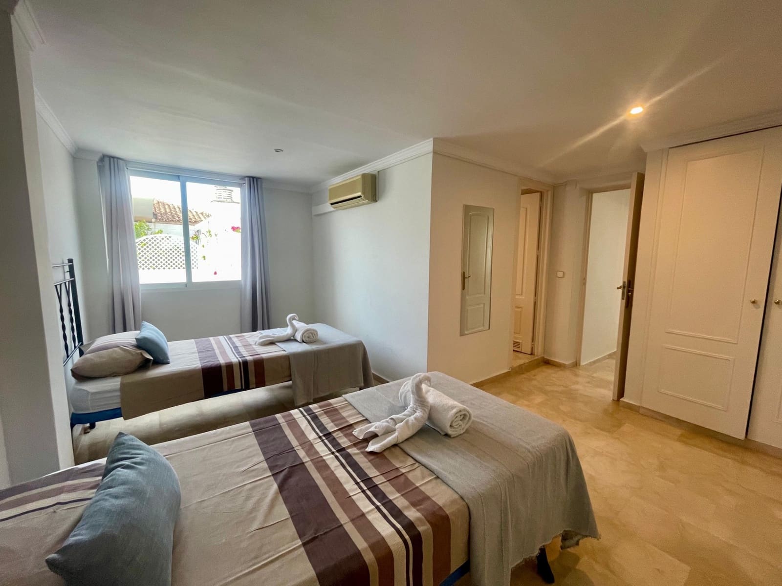 4 Zimmer Penthouse zu verkaufen in Marbella mit Pool Garage - 1.100.000 € (Ref: 9244327)