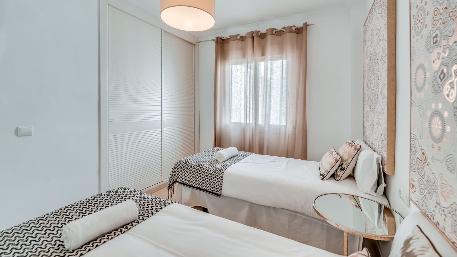 3 Zimmer Apartment zu verkaufen in Puerto Banus mit Pool - 850.000 € (Ref: 9244328)