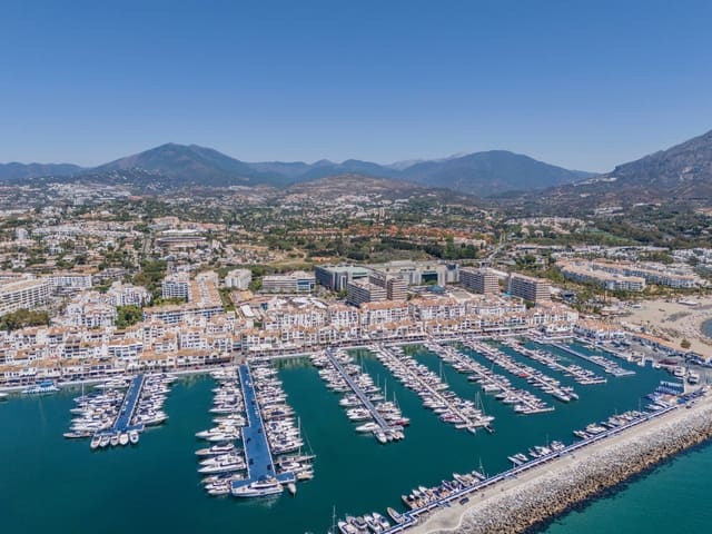 3 chambre Appartement à vendre à Puerto Banus, Marbella avec piscine - 850 000 € (Ref: 9244328)