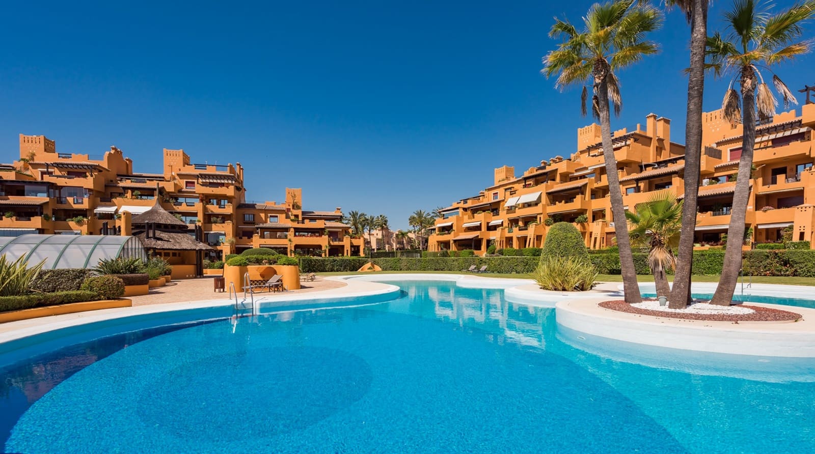 4 chambre Appartement à vendre à New Golden Mile avec piscine garage - 3 995 000 € (Ref: 9244329)