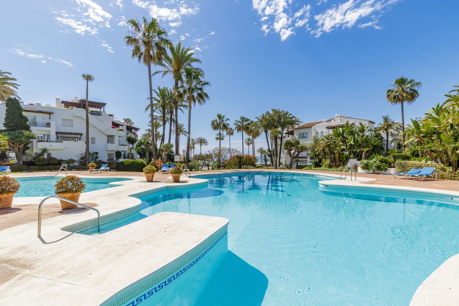 3 Zimmer Penthouse zu verkaufen in Estepona mit Pool - 1.600.000 € (Ref: 9244332)