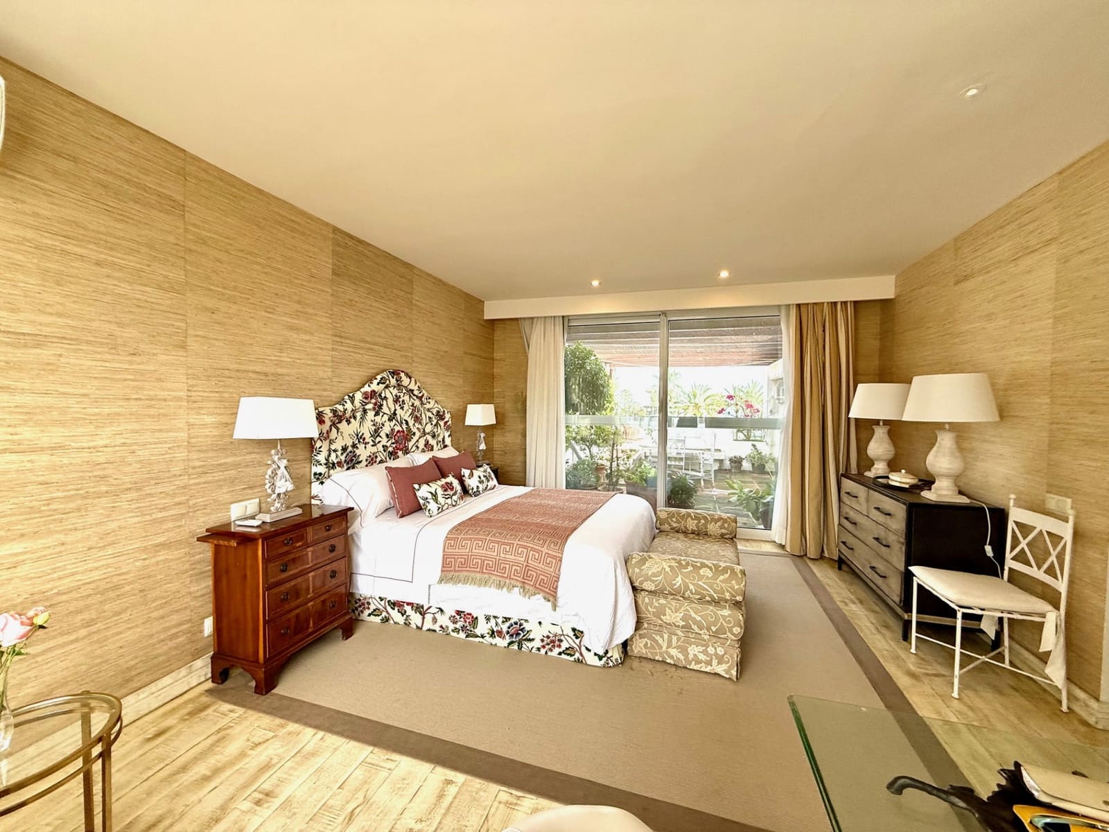 3 Zimmer Penthouse zu verkaufen in Estepona mit Pool - 1.600.000 € (Ref: 9244332)