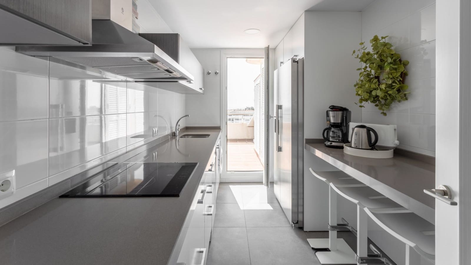3 soverom Penthouse til salgs i Marbella med svømmebasseng garasje - € 2 300 000 (Ref: 9244333)