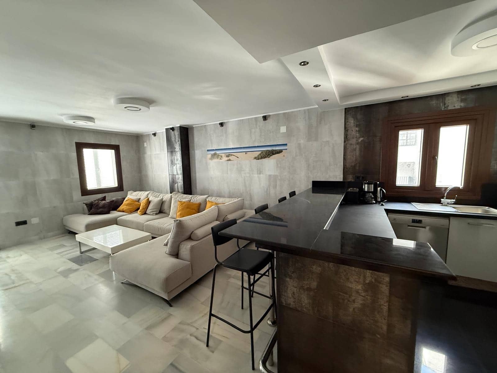 2 bedroom Apartment for sale in Puerto Banus - € 505,000 (Ref: 9244334)