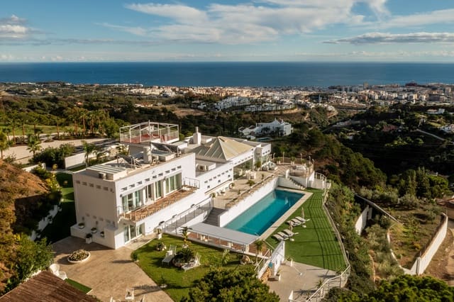 7 soveværelse Villa til salg i Altos de Estepona, Estepona med swimmingpool garage - € 3.990.000 (Ref: 9244339)