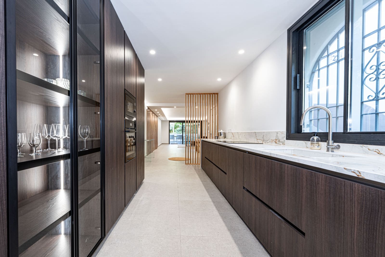 3 bedroom Apartment for sale in San Pedro de Alcantara with pool garage - € 790,000 (Ref: 9244340)