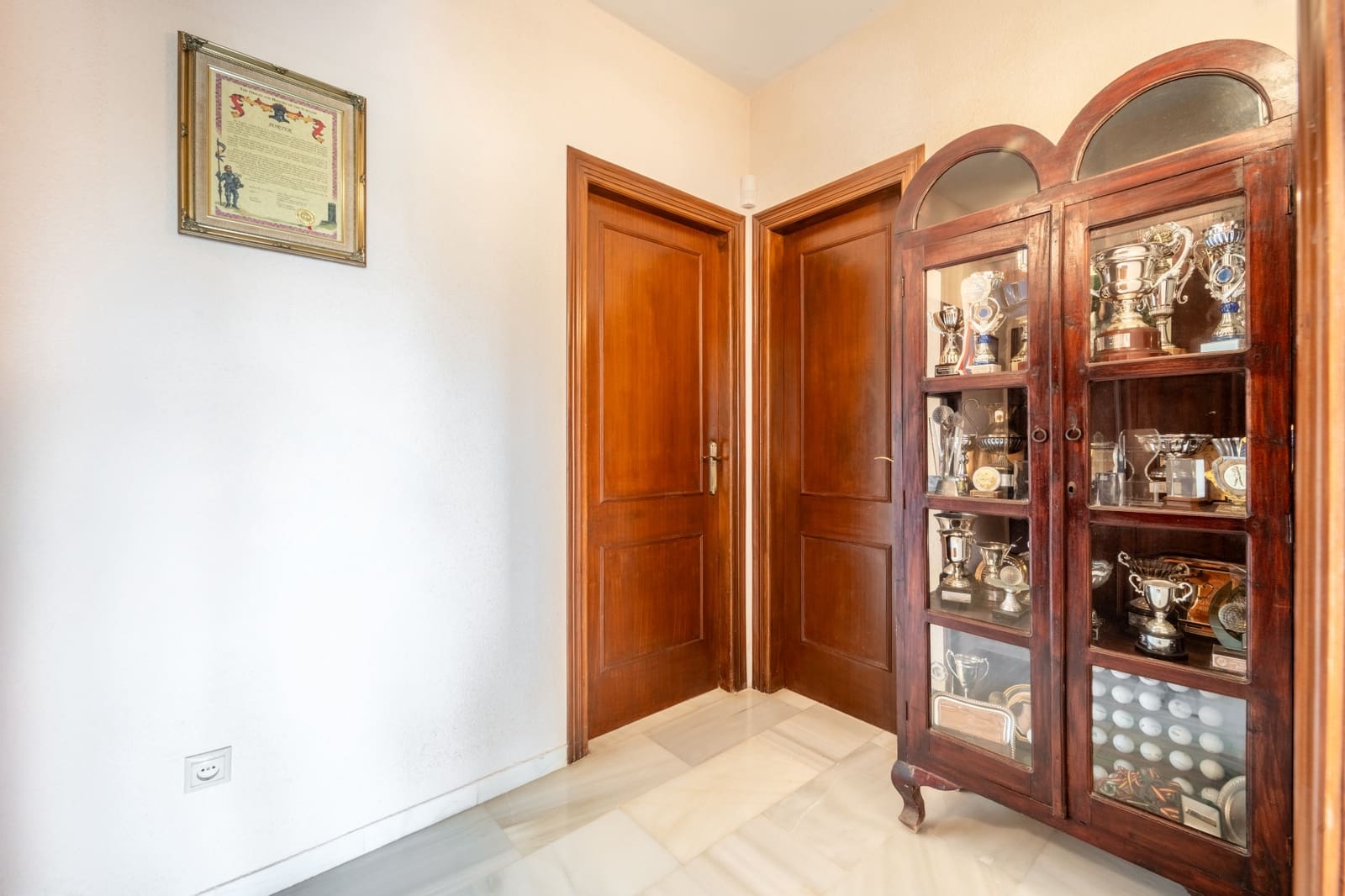 4 soverom Villa til salgs i Marbella med svømmebasseng garasje - € 1 350 000 (Ref: 9244342)