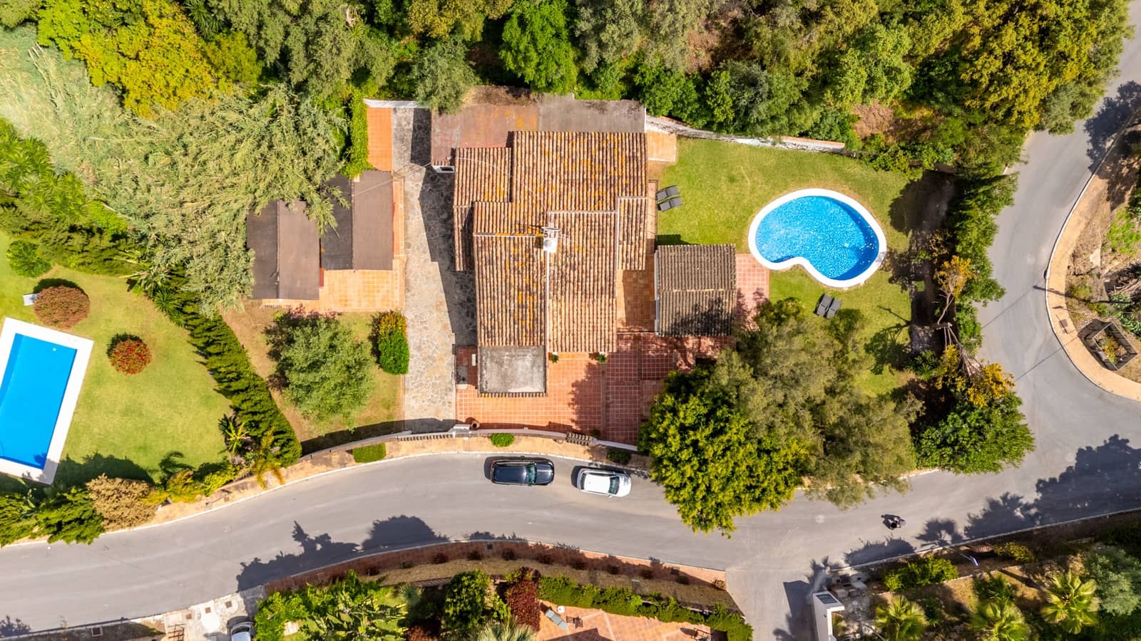 4 soverom Villa til salgs i Marbella med svømmebasseng garasje - € 1 350 000 (Ref: 9244342)
