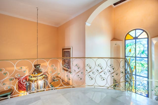 9 Zimmer Villa zu verkaufen in New Golden Mile, Estepona mit Pool Garage - 15.000.000 € (Ref: 9244344)