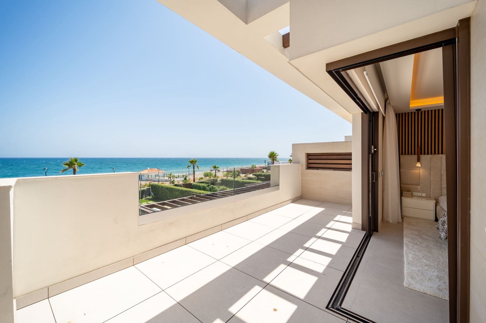 3 chambre Maison de Ville à vendre à Estepona avec piscine garage - 3 450 000 € (Ref: 9244345)