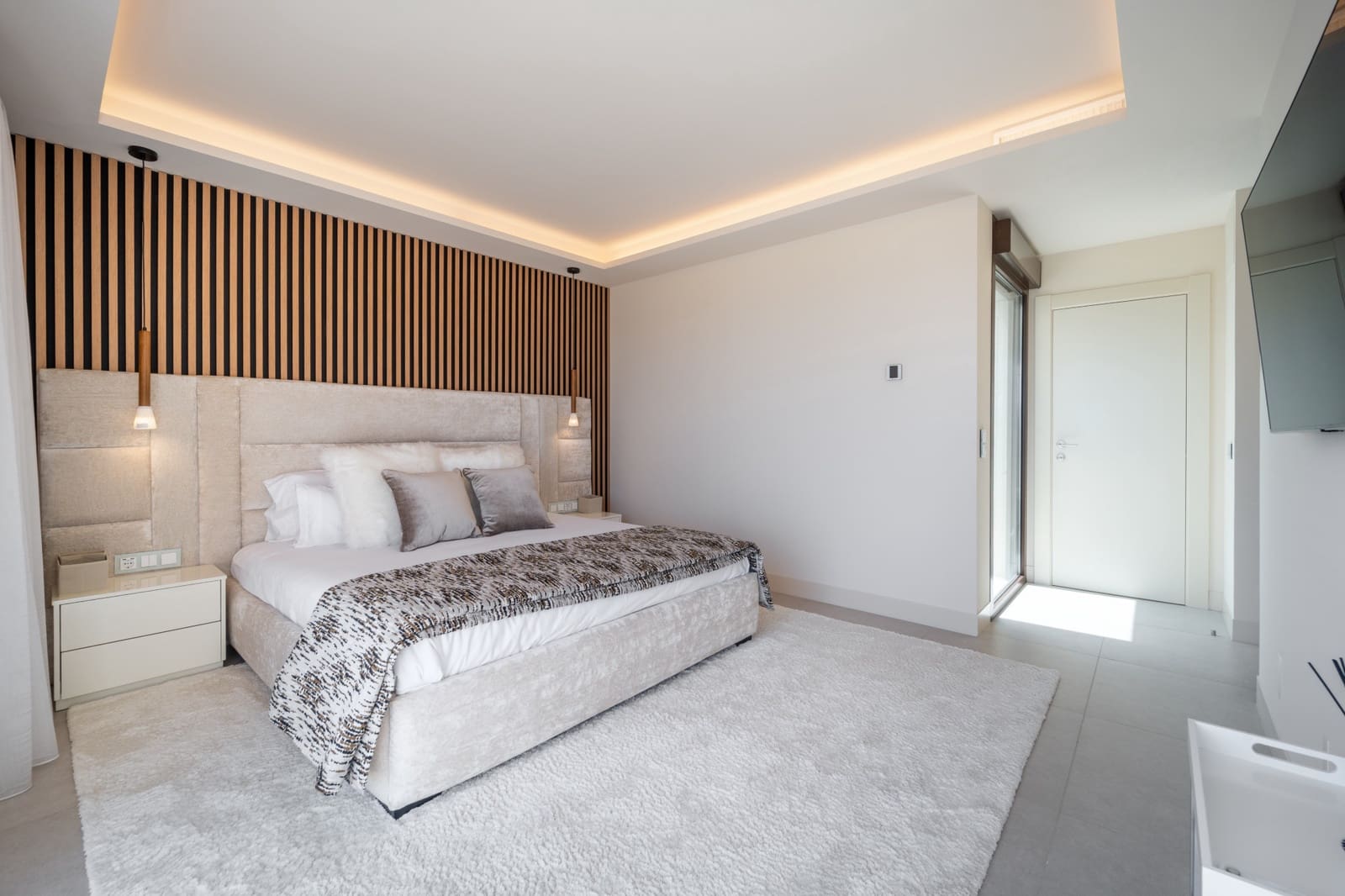 3 chambre Maison de Ville à vendre à Estepona avec piscine garage - 3 450 000 € (Ref: 9244345)