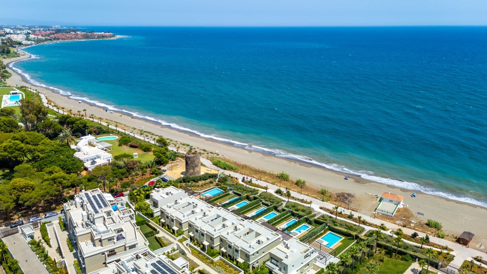 3 chambre Maison de Ville à vendre à Estepona avec piscine garage - 3 450 000 € (Ref: 9244345)