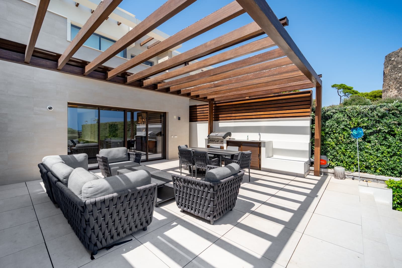 3 chambre Maison de Ville à vendre à Estepona avec piscine garage - 3 450 000 € (Ref: 9244345)