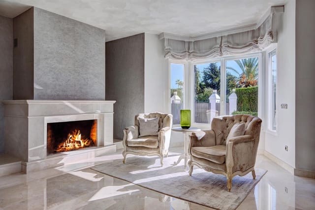 6 sypialnia Willa na sprzedaż w Guadalmina Baja, Marbella z basenem garażem - 3 250 000 € (Ref: 9245783)