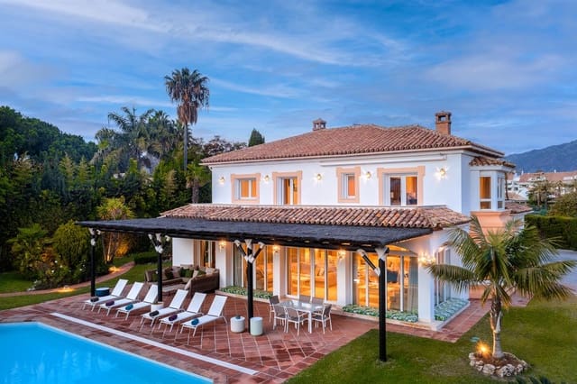 6 sypialnia Willa na sprzedaż w Guadalmina Baja, Marbella z basenem garażem - 3 250 000 € (Ref: 9245783)