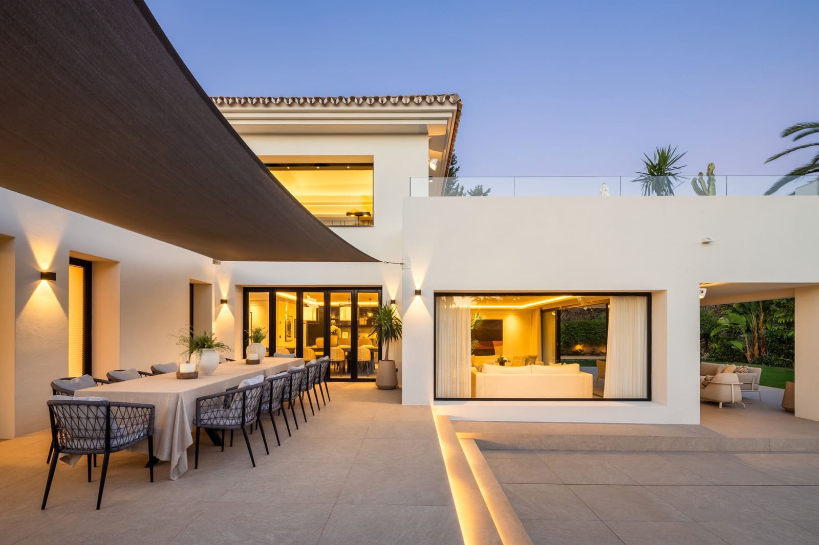 6 camera da letto Villa in vendita in Nueva Andalucia con piscina garage - 5.850.000 € (Rif: 9245784)