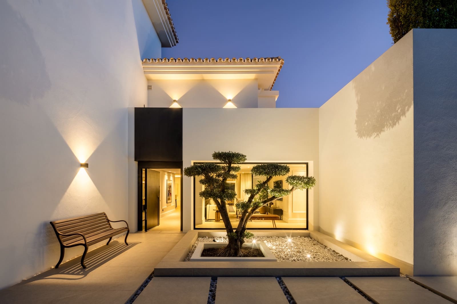 6 camera da letto Villa in vendita in Nueva Andalucia con piscina garage - 5.850.000 € (Rif: 9245784)
