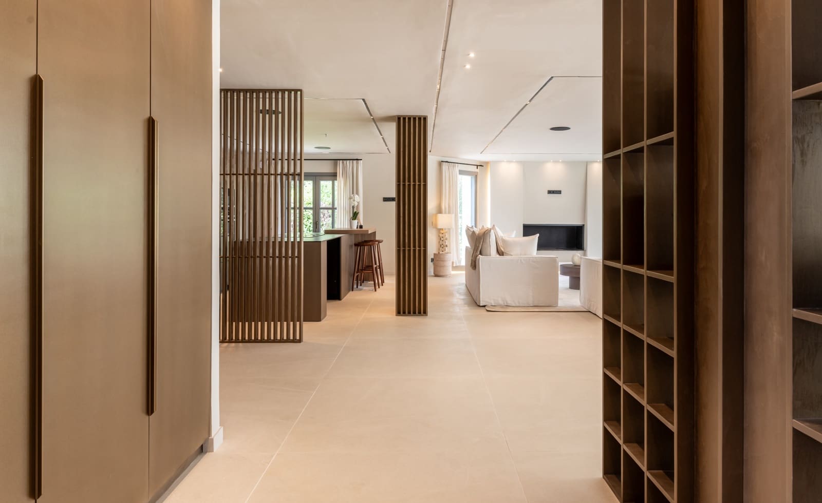 5 bedroom Villa for sale in Marbella with pool garage - € 3,800,000 (Ref: 9245785)