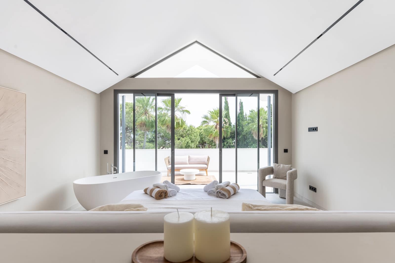 5 bedroom Villa for sale in Marbella with pool garage - € 3,800,000 (Ref: 9245785)