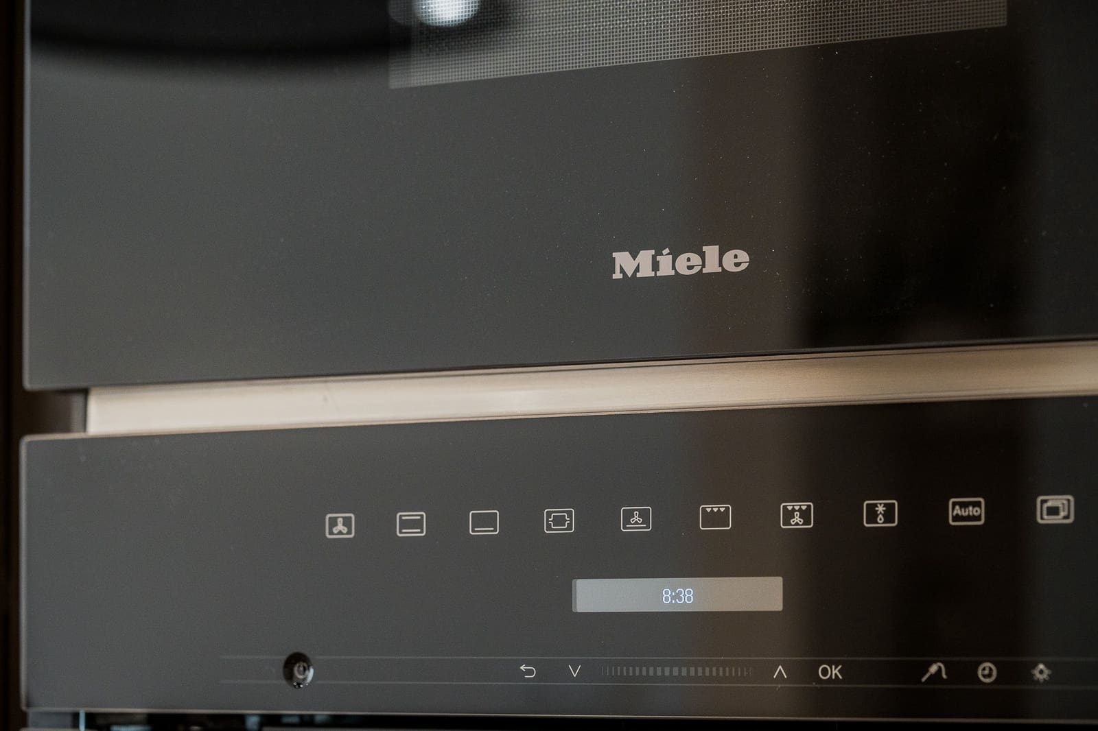 3 bedroom Penthouse for sale in Estepona with pool garage - € 2,695,000 (Ref: 9245788)