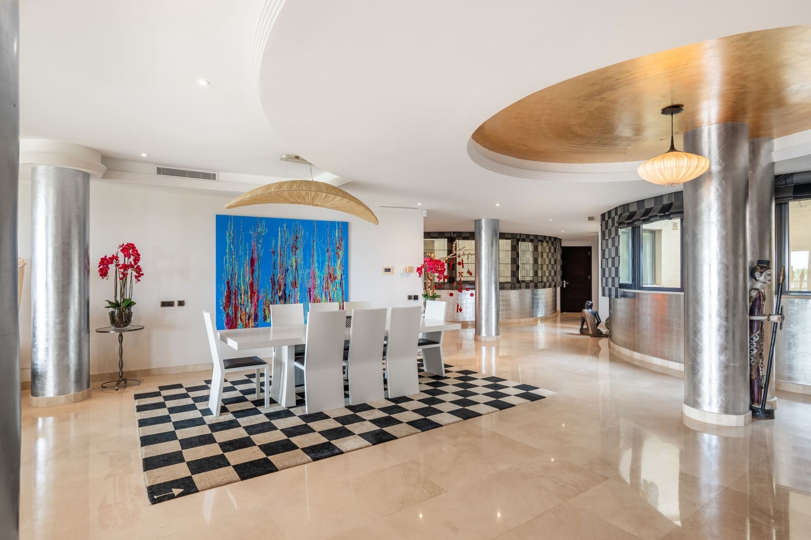 3 sypialnia Apartament na sprzedaż w Puerto Banus z basenem garażem - 6 900 000 € (Ref: 9245792)