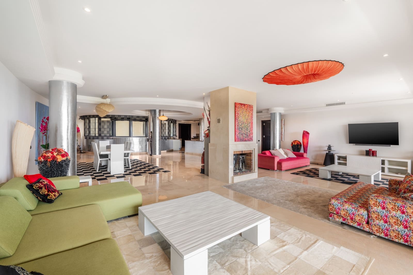3 sypialnia Apartament na sprzedaż w Puerto Banus z basenem garażem - 6 900 000 € (Ref: 9245792)