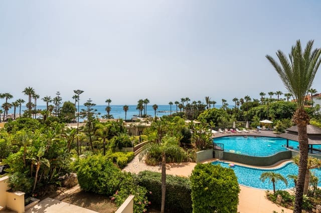 3 soveværelse Lejlighed til salg i Puerto Banus, Marbella med swimmingpool garage - € 6.900.000 (Ref: 9245792)