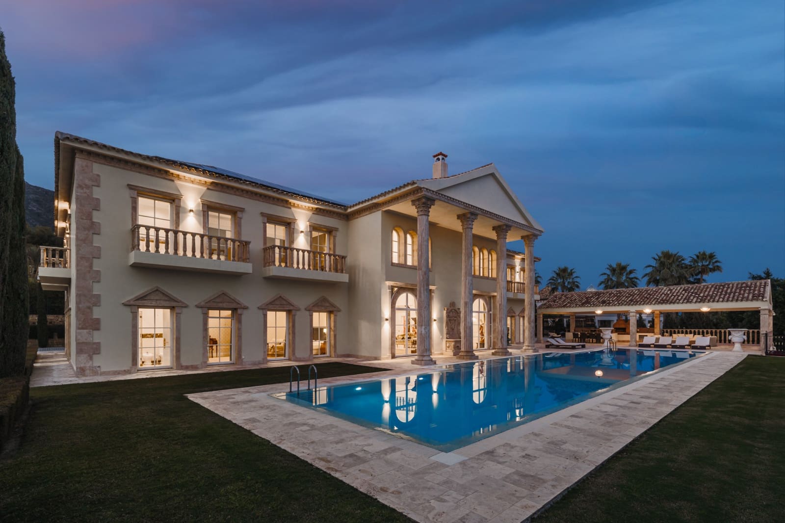 7 Zimmer Villa zu verkaufen in Marbella mit Pool Garage - 16.000.000 € (Ref: 9245795)