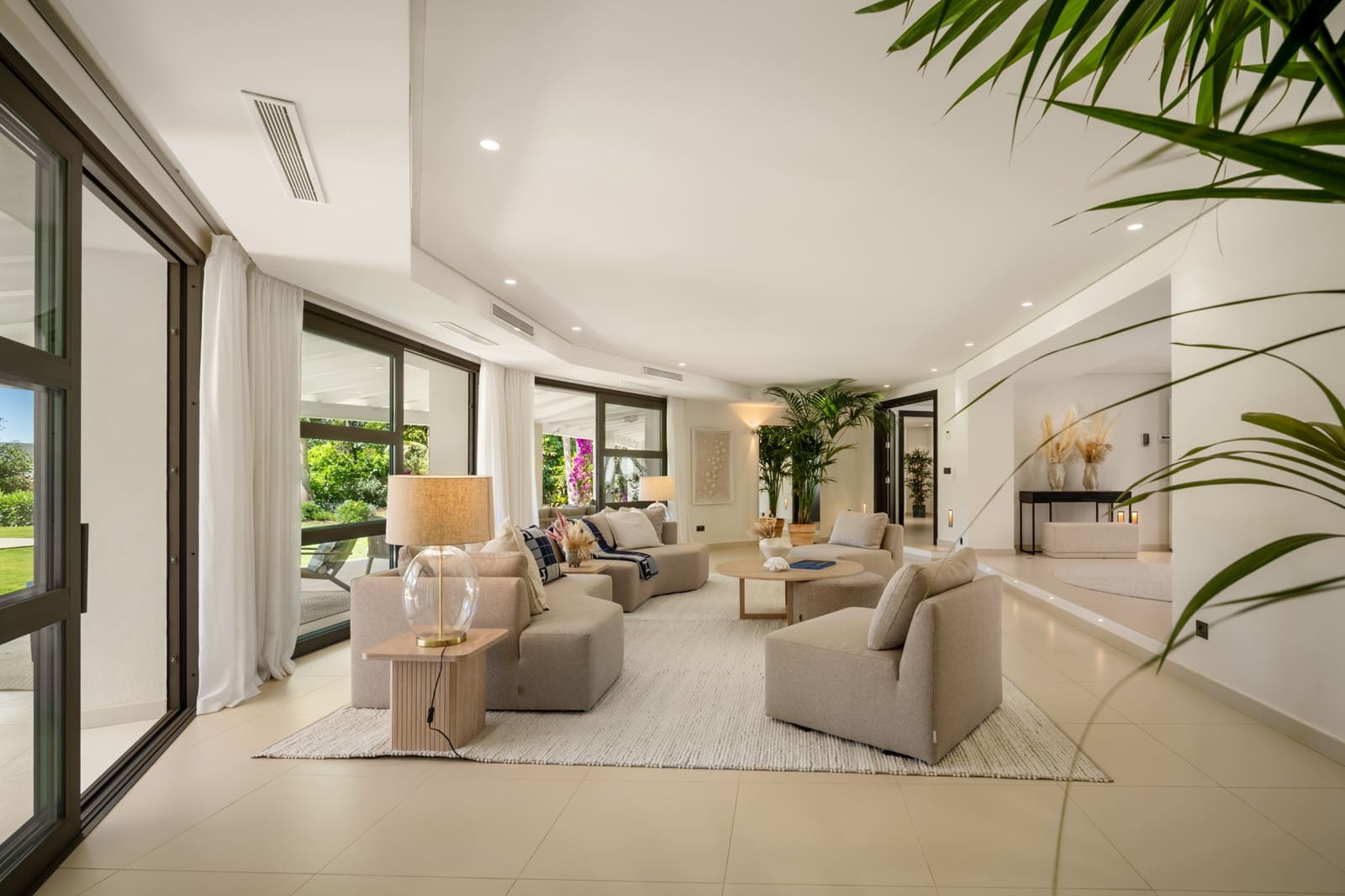 5 sypialnia Willa na sprzedaż w Marbella z basenem garażem - 6 995 000 € (Ref: 9245798)