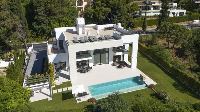 5 bedroom Villa for sale in Marbella with pool garage - € 6,950,000 (Ref: 9245801)