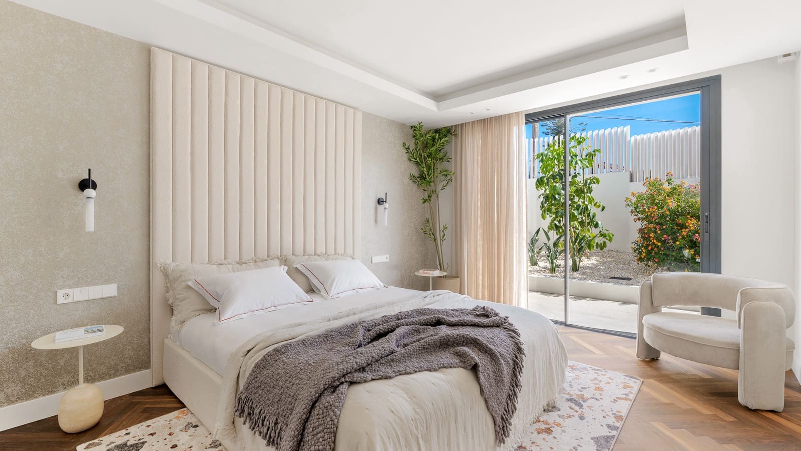 6 Zimmer Villa zu verkaufen in Marbella mit Pool Garage - 3.975.000 € (Ref: 9245806)