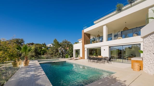 6 Zimmer Villa zu verkaufen in Marbella mit Pool Garage - 3.975.000 € (Ref: 9245806)
