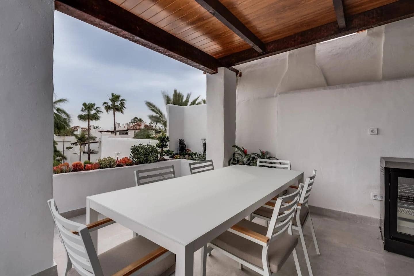 3 soveværelse Penthouse til salg i Puerto Banus med swimmingpool garage - € 2.950.000 (Ref: 9245821)