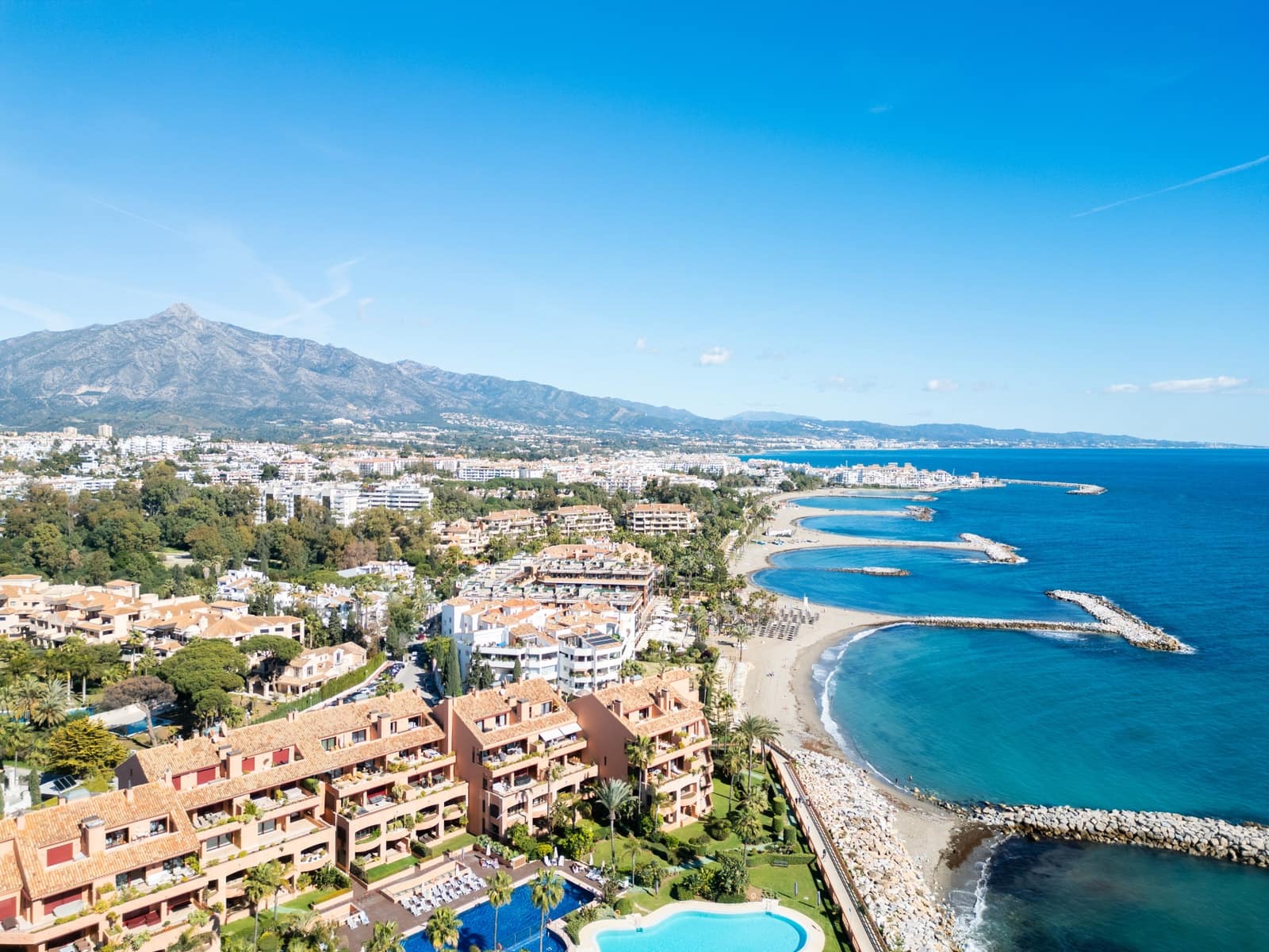 3 soveværelse Penthouse til salg i Puerto Banus med swimmingpool garage - € 2.950.000 (Ref: 9245821)