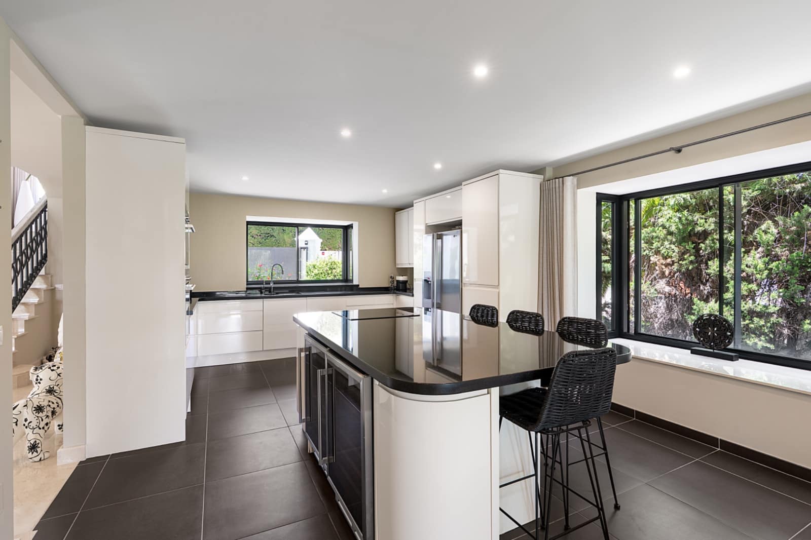4 soverom Villa til salgs i Marbella med svømmebasseng garasje - € 3 250 000 (Ref: 9245822)