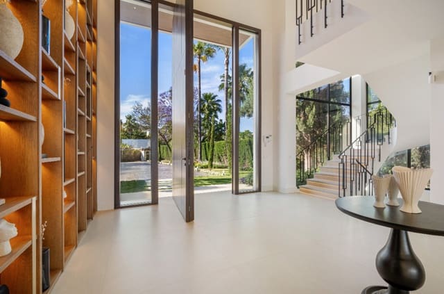 6 Zimmer Villa zu verkaufen in Marbella mit Pool Garage - 7.350.000 € (Ref: 9245824)