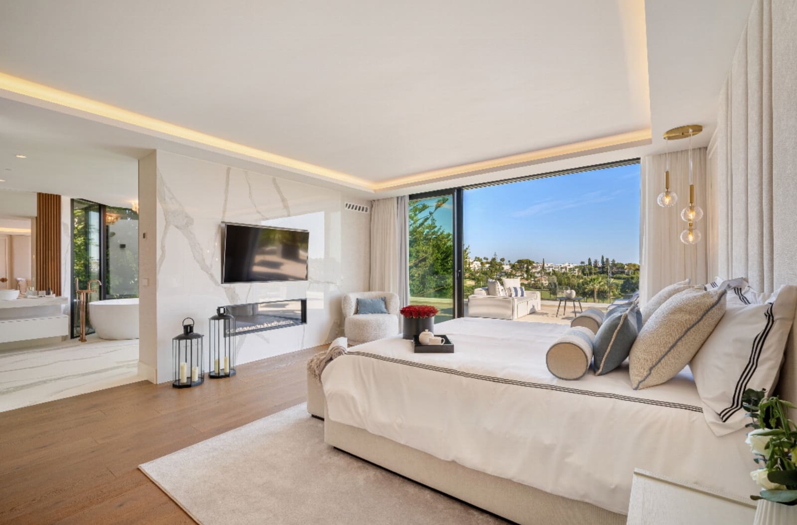 6 bedroom Villa for sale in Marbella with pool garage - € 7,350,000 (Ref: 9245824)